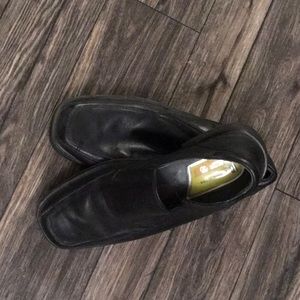 Men’s leather dockers